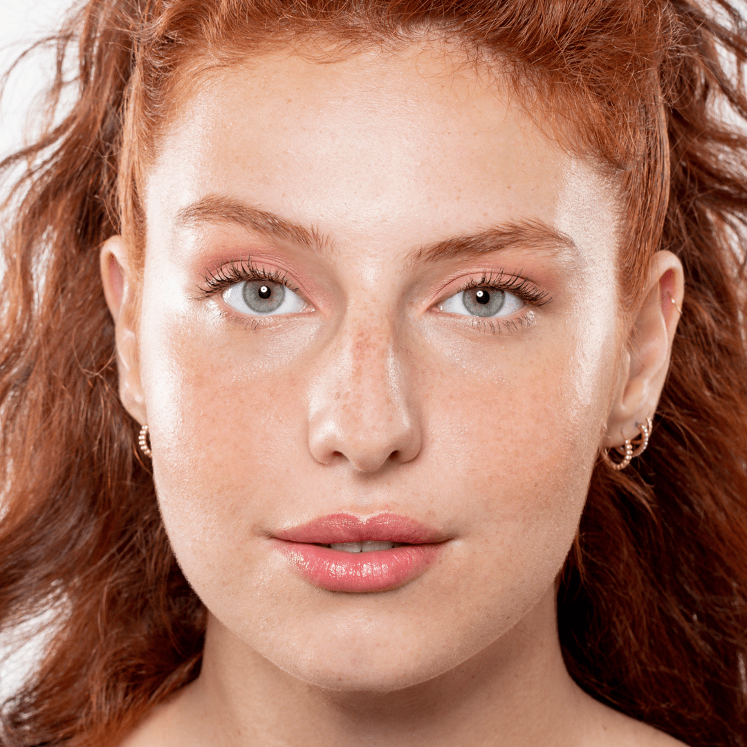 #color_reef 01 vibrant matte peach