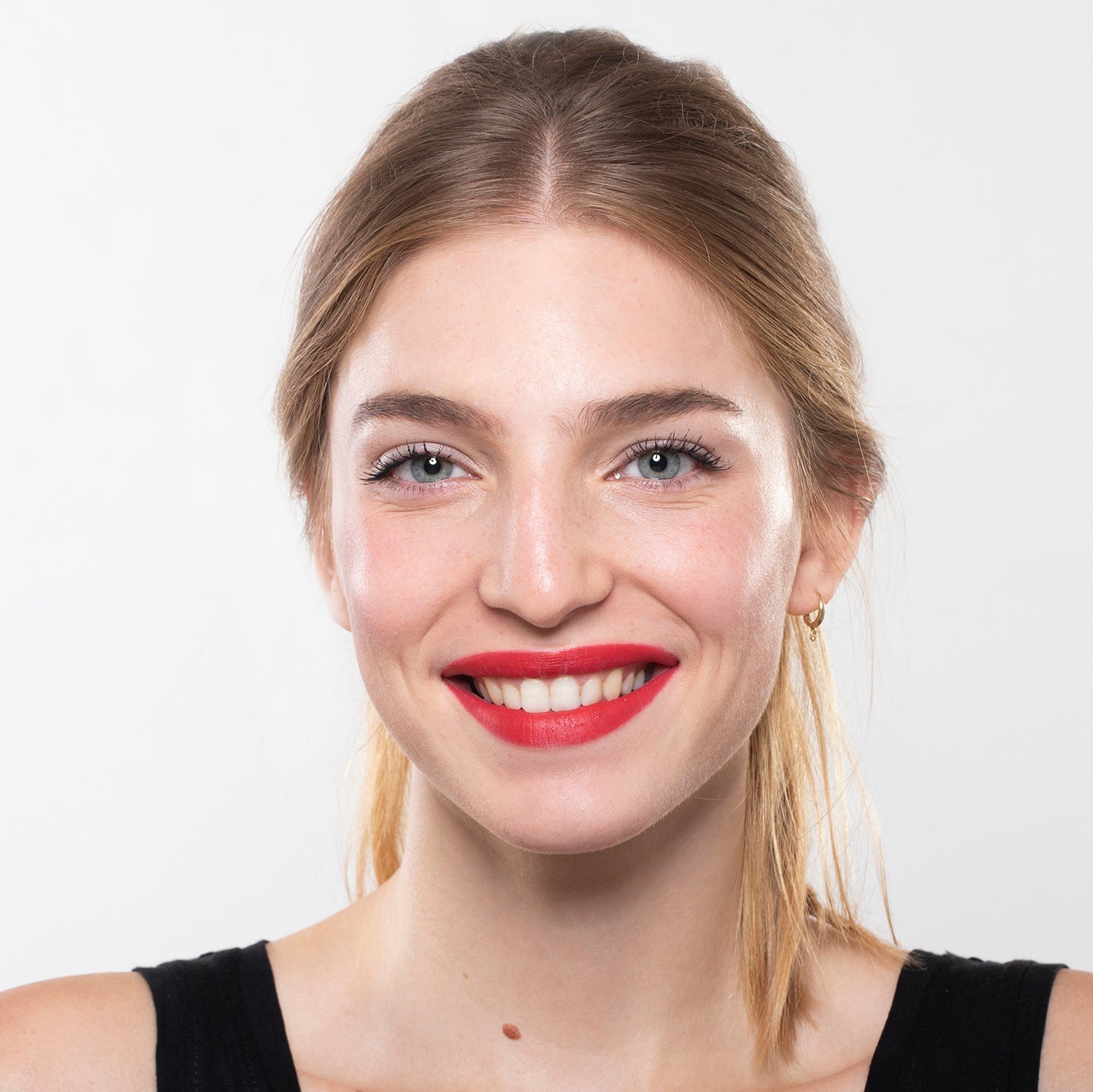 #color_irène 01 true red