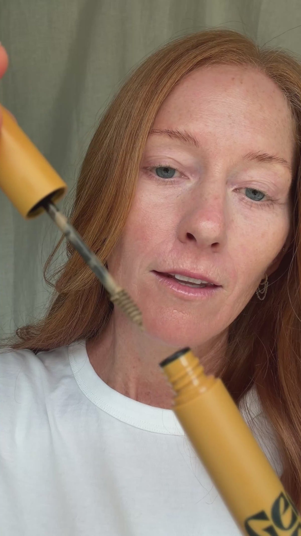 Load video: Light Taupe Variant 3