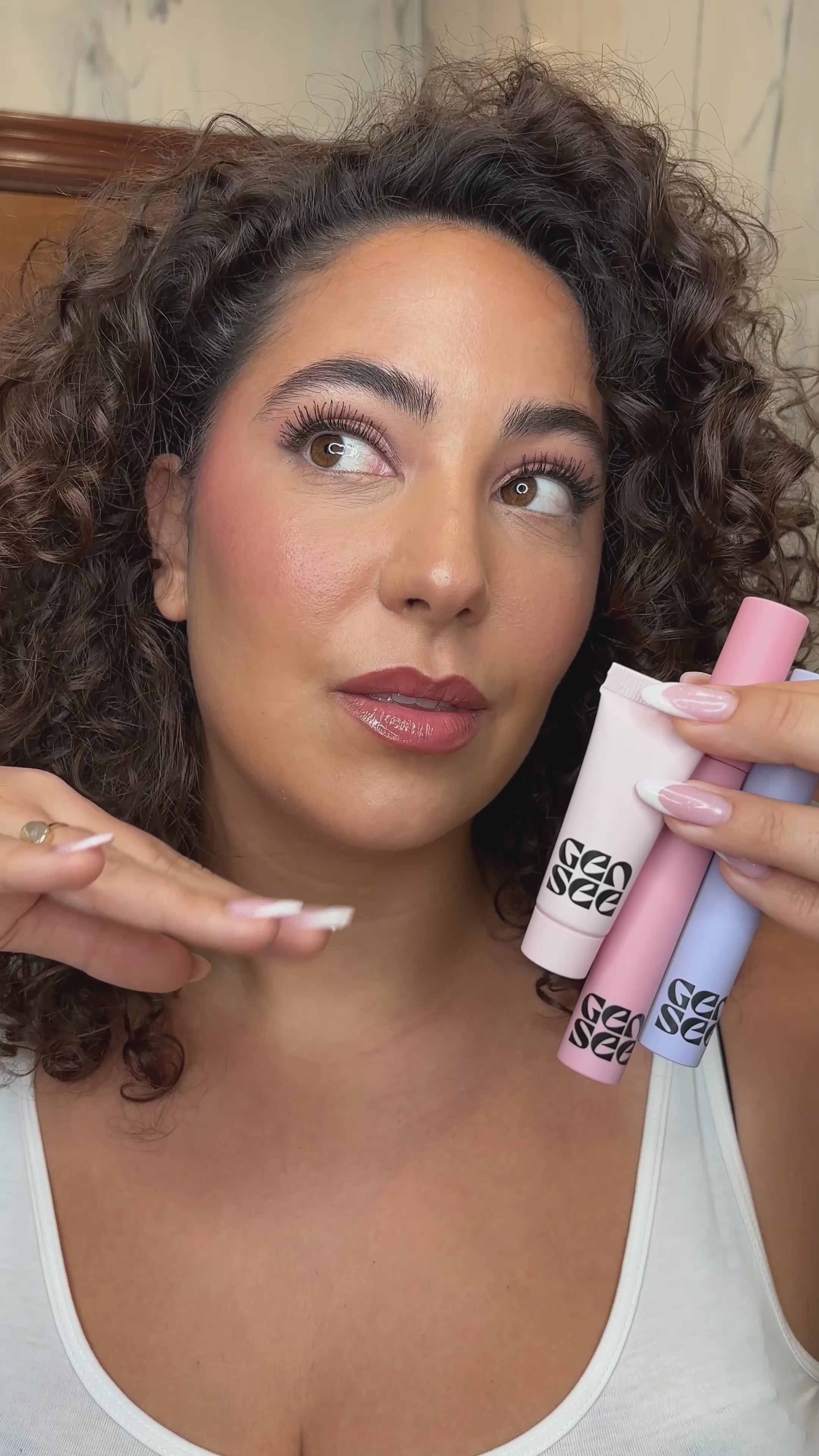 Load video: Neutral Glam Moment