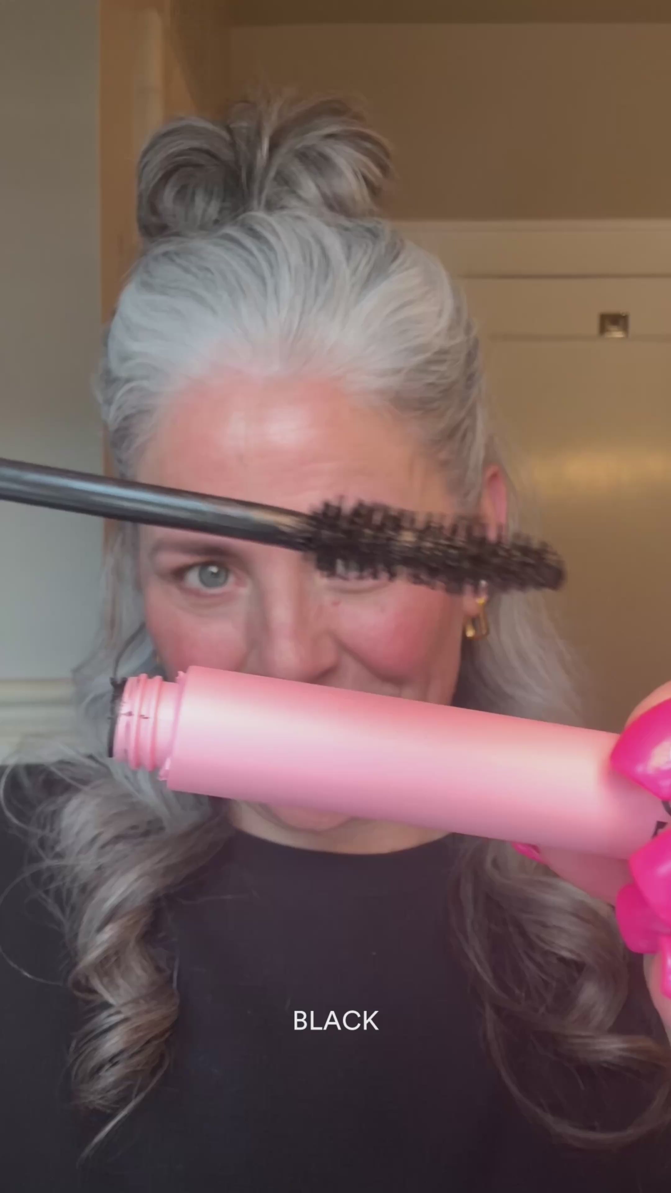 Load video: Black Mascara Variant 5