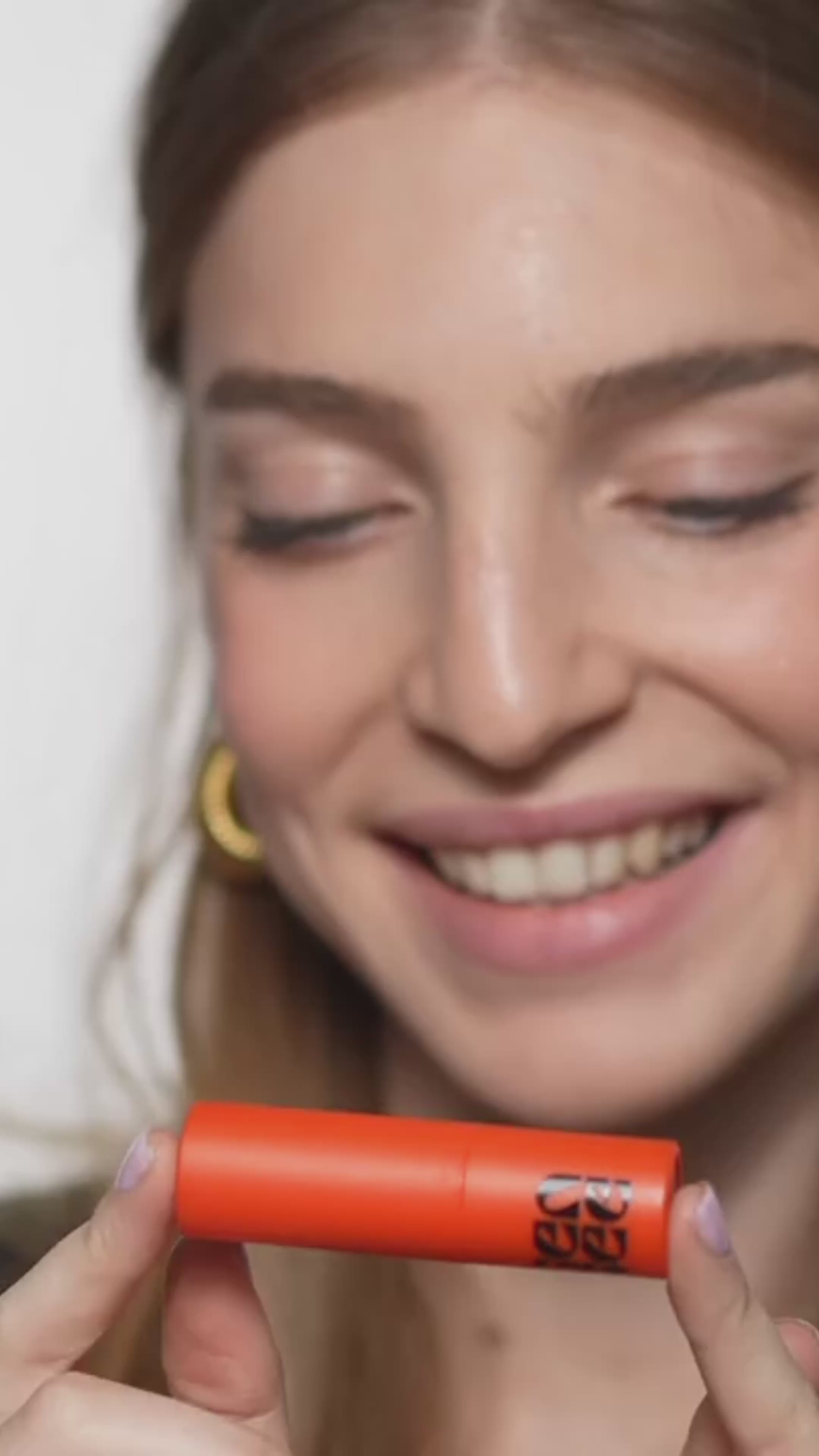 Load video: 33562827129030